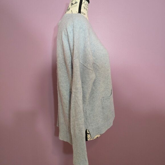 Tahari 100% Cashmere crewneck sweater with pockets - Picture 4 of 11